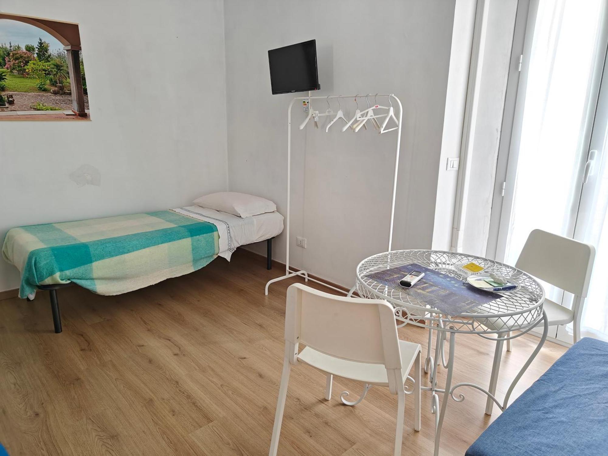 Casa Civita Фонди Экстерьер фото